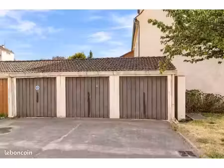 garage à louer - auxonne centre ville