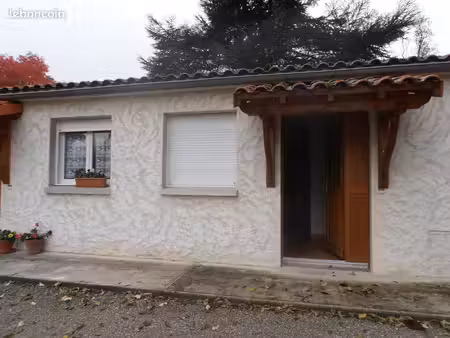 t1 bis plein pied à louer chabanais