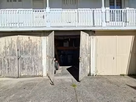 garage