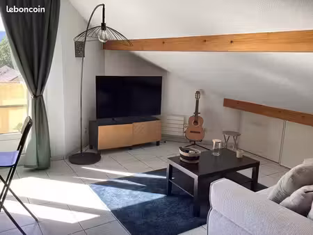 studio meublé