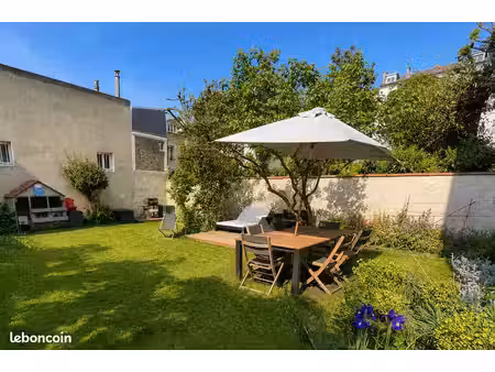 appartement tres lumineux avec jardin