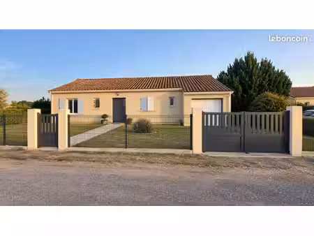 ? maison familiale de plain-pied – 3 chambres – grand jardin – terrasse - garage