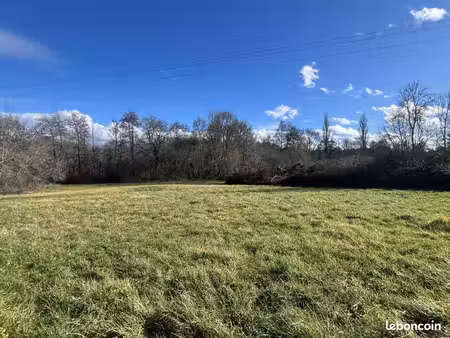 terrain 8 515 m² maurens
