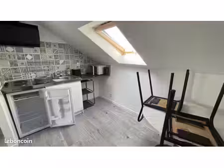 studio à louer meublé