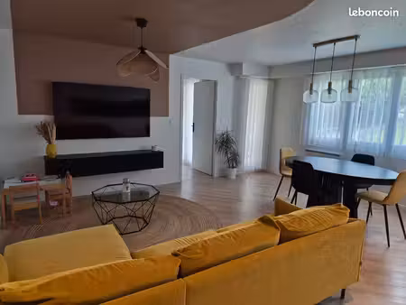 appartement 4 pièces 80m² avec garage et balcon