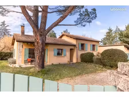maison 5 pièces 95m²