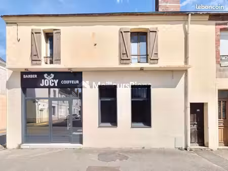 immeuble 5 pièces 108 m²
