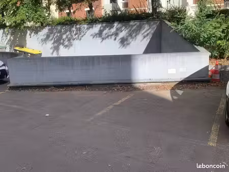 grande place de parking ?️