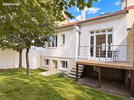 maison 6 pièces 115 m²