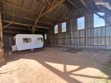 hivernage hangar semi fermé