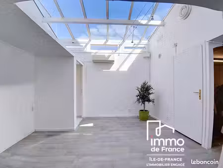 local commercial 75 m²