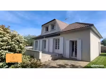 maison à 5min de voves