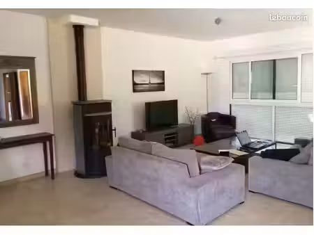 grande maison à louer