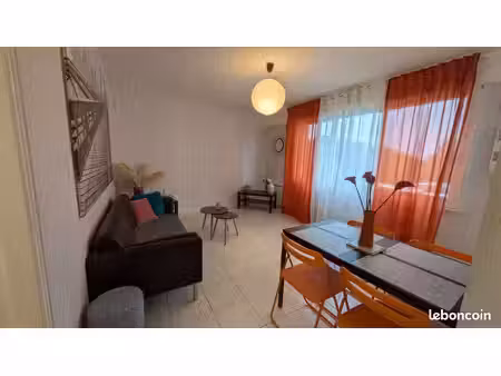 a vendre joli t2 42m2 avec parking