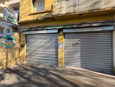 local commercial 78 86 m² à vendre – valence