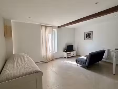 studio meublé 27m2- centre ville montélimar