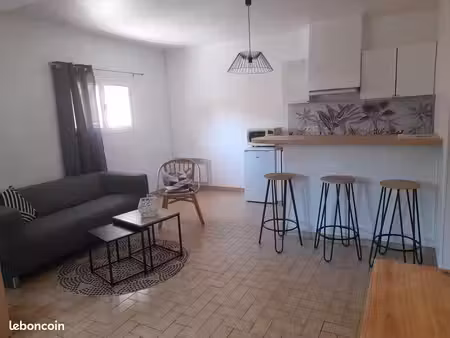 loue studio meublé