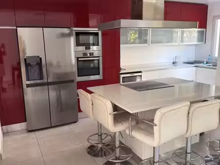 antony  quartier calme — maison familiale meublée de 140 m²  4 chambres  jardin avec deux 