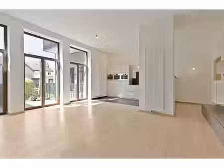 prachtig 1 slaapkamer appartement met terras in hartje brugge