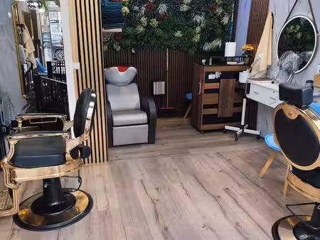 bail commercial coiffure à cédé