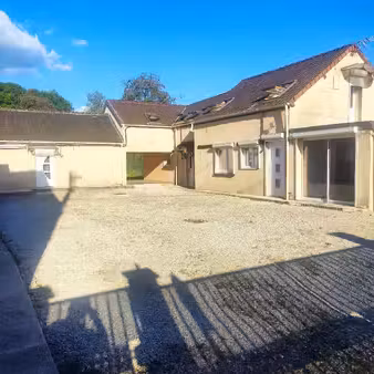 corps de ferme  3 maisons rénovées  centre bruay-sur-l’escaut (59860)