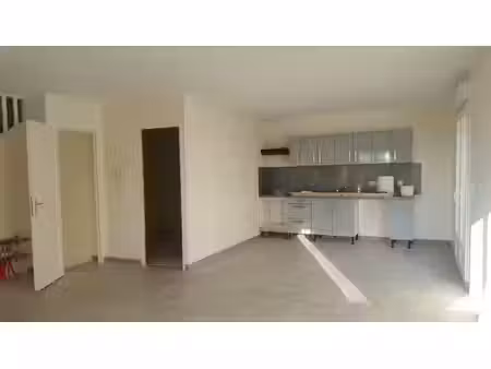 maison de 4 chambres