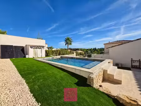 vente maison 6 pièces 145 m² nîmes (30900)