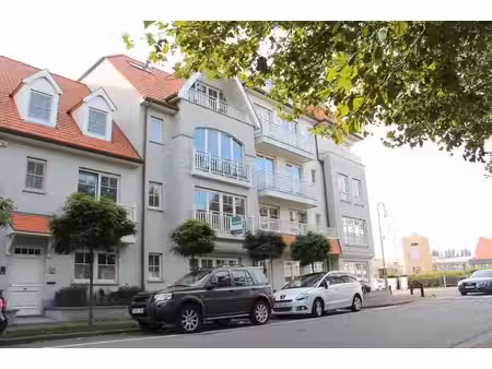 appartement récent de 2 chambres avec terrasse