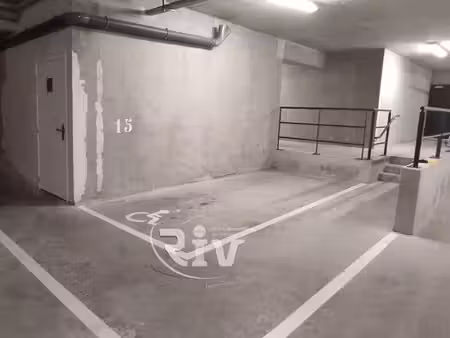 places de parking couvert - saint romain en gal
