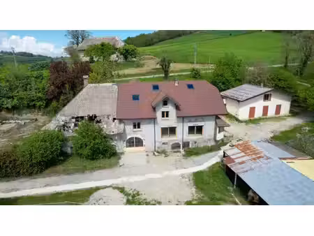 'cyprès' - thusy - a vendre en exclusivite - corps de ferme a renover 291m2 et annexes gar