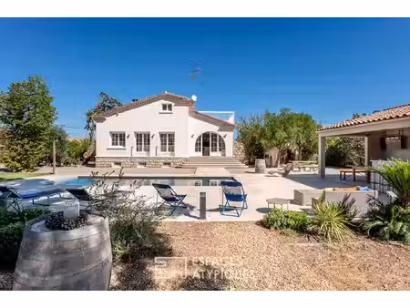 maison de maître réinventée avec piscine chauffée