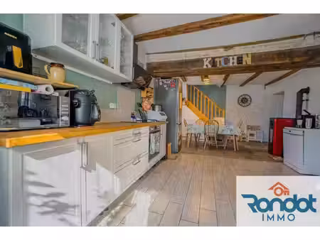 maison 6 pièces / 3 chambres / 105 m2 / 183 m2 terrain + dép