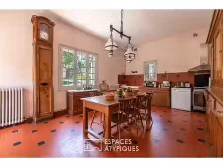propriété d'exception : ancien moulin du 17e siècle et son droit d'eau sur 1 7 hectare