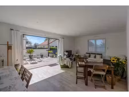 maison moderne de plain pied dans le centre de pornic