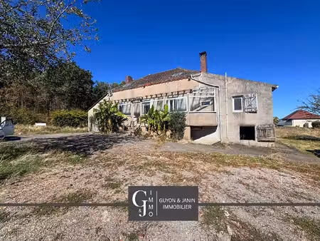propriété de caractère sur - 5403 m² - fort potentiel