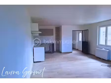 maison de ville de 103 m² à vatan