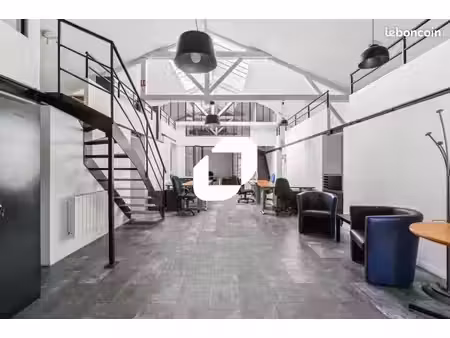 atelier 189 m²