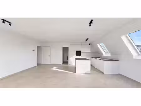 appartement à louer à menen pour € 1.100 avec 2 chambres à coucher