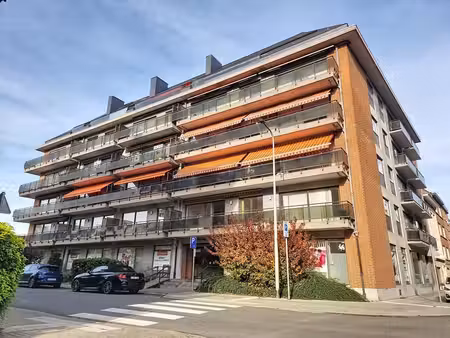 bureaux spacieux  rue champêtre 2 à jambes