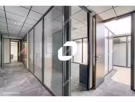 bureau 480 m²