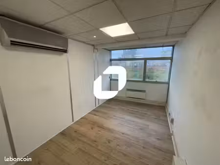 bureaux 252 m²