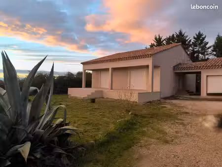 maison 92m²- terrain 1120m²- arpaillargues- 285 000