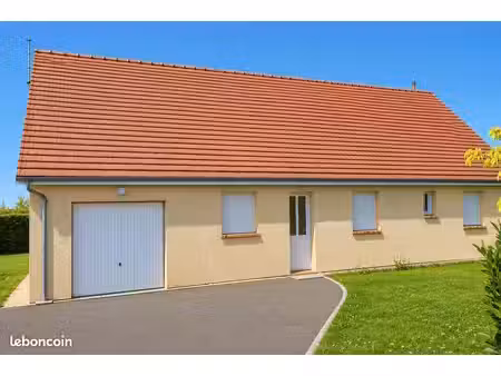 maison récente de plain-pied de 102 m² avec 62 m² de combles aménageables – terrain de 1 0