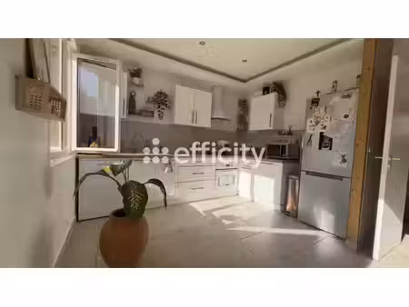 maison 4 pièces - 75 m²