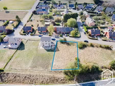 belle parcelle à bâtir de 786 m² frasnes quartier des auwes