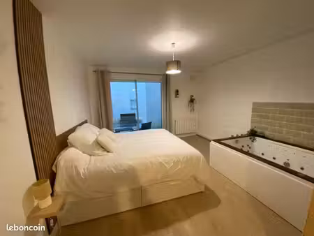 appartement meublé 25 m² – hypercentre historique de chartres