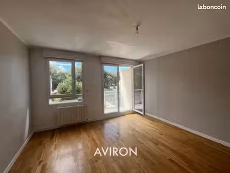 studio 1 pièce 28 m²
