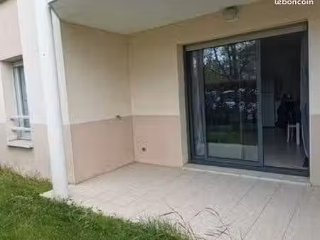 a louer dans résidence calme