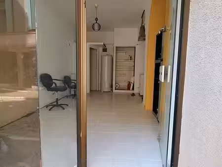 vends local commercial