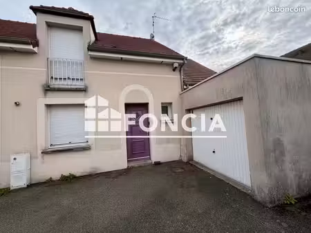 maison 5 pièces 104 m²